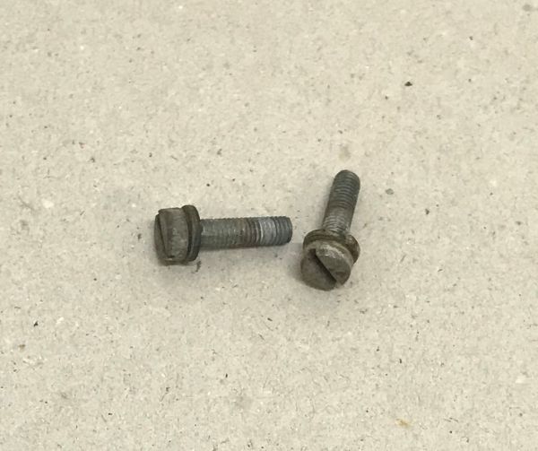 Weber DCN DCNF DFI - Cover Screw / Schraube für Deckel