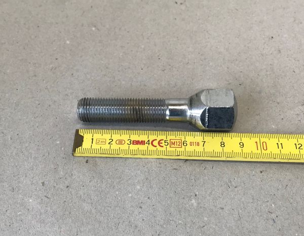Wheel Stud / Radbolzen