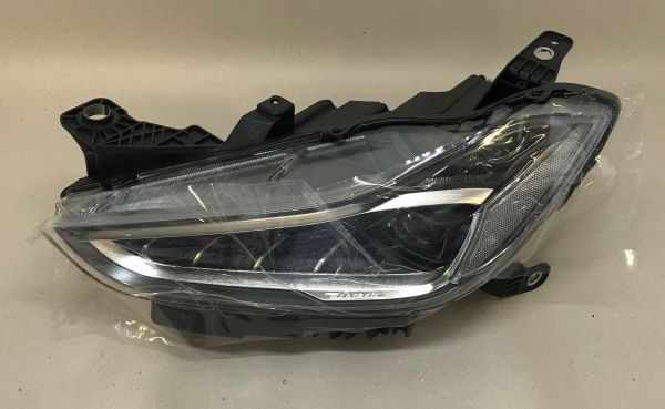 Front Headlamp Full Led LH / LED Scheinwerfer vorn links