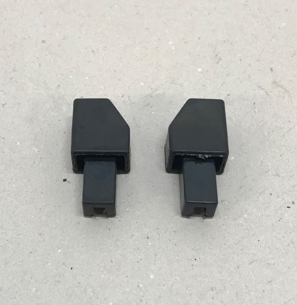 Pair of Window Rubbers at rear Doorend / Paar Kurbelfenster Dichtungen - Abschluss hinten