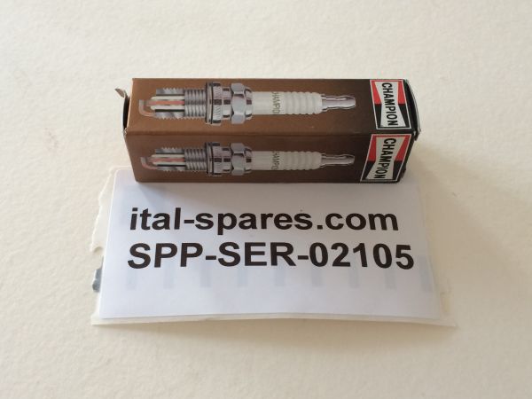 CHAMPION - Spark Plug / Zündkerze