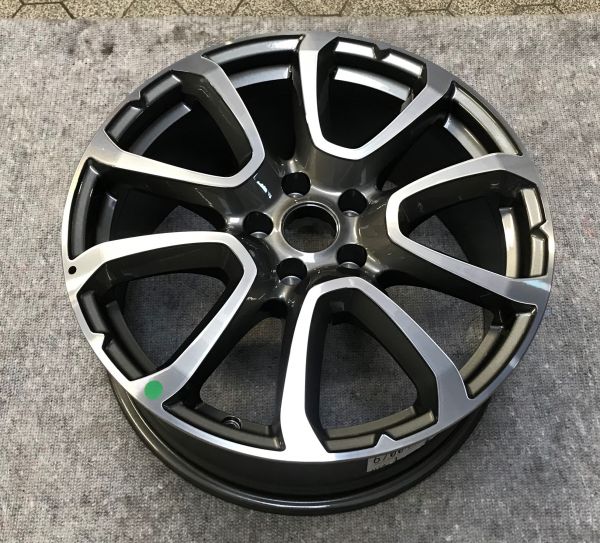 8,5'' x 19'' - Wheel Rim / Felge