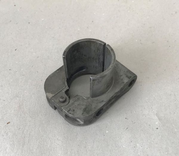 Clamp for Steering Wheel Adjustment / Klammer für Lemkradverstellung