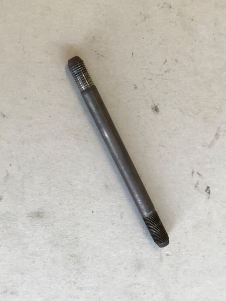 Stud for Cylinder Head / Stehbolzen Zylinderkopf