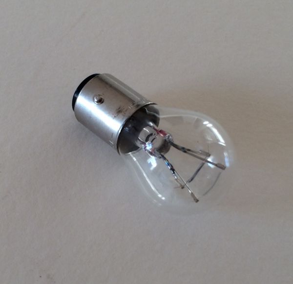 12V-21/5W - Bulb / Glühbirne