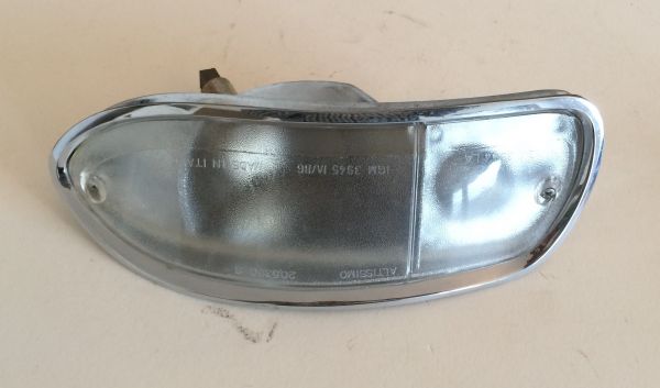 Front Indicator - left - white lens / Blinker vorne - links - weisses Glas