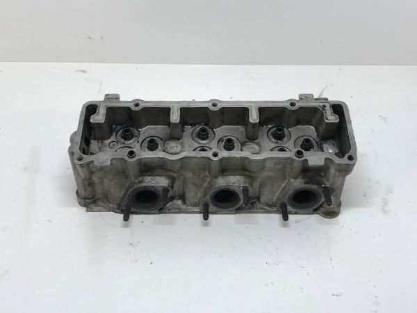 Cylinder Head / Zylinderkopf