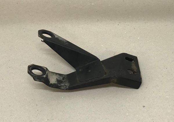 Radiator Bracket - lower right / Halter Kühler - rechts unten