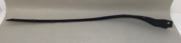 Front Windshield RH Plate - Black / Zierleiste an Windschutzscheibe rechts schwarz