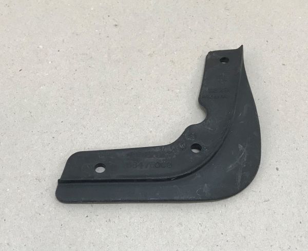 Deflector front right / Spritzschutz vorne rechts