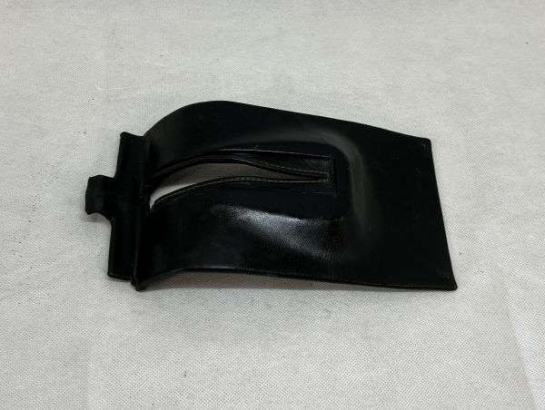 Ferrari 400 - Cover under Handbrake Lever / Verkleidung unter Handbremshebel