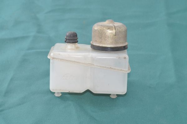 ATE - Brake Fluid Reservoir / Bremsflüssigkeits-Behälter