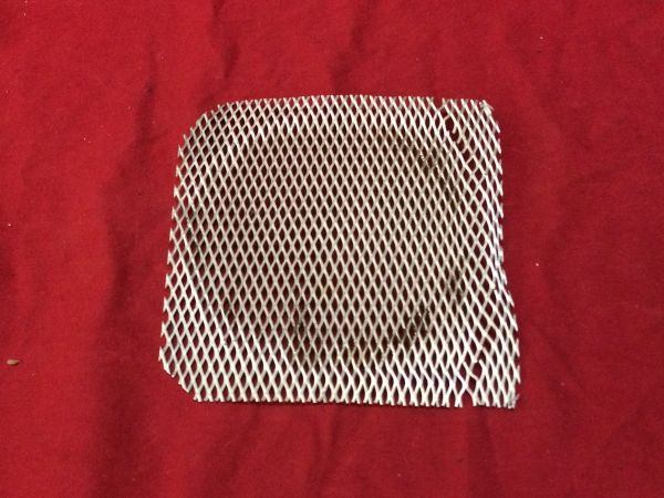 Speaker Grille / Lautsprecher Gitter