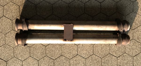 Central Exhaust Muffler / Auspuff Mittelrohr