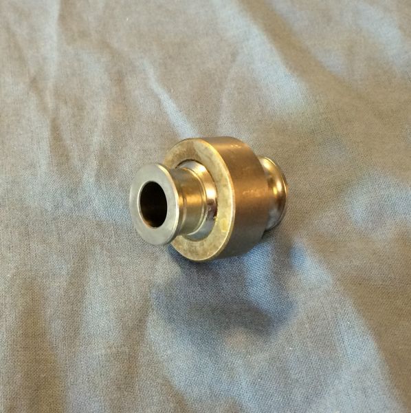 Ball Joint at Damper / Verbindung an Dämpfer