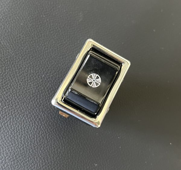 Maserati - Switch for Fan / Gebläseschalter