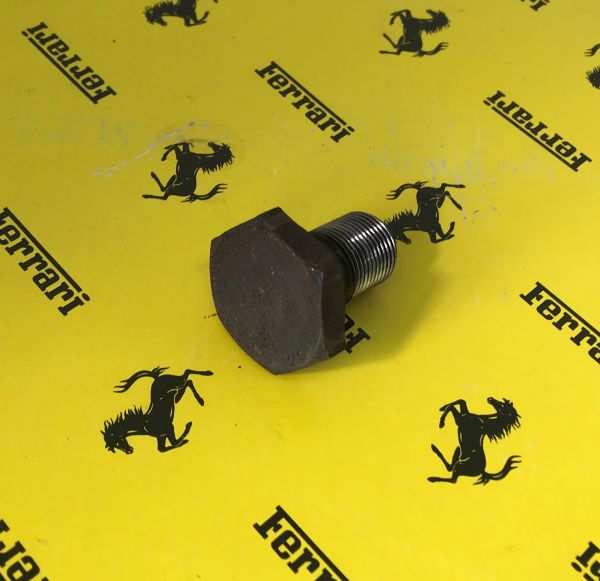 Screw for Torsion Damper / Schraube für Riemenscheibe