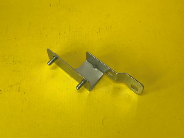 AC Cooler Mounting Bracket -Upper Right / Klimaanlagenkühler Halterung Oben Rechts