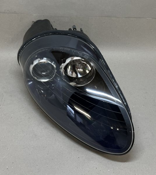 Maserati 4200 - Headlight RH Xenon / Xenon Scheinwerfer rechts