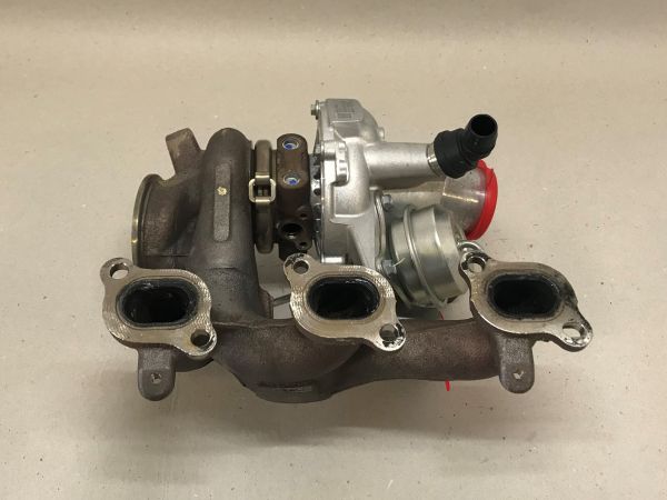 Turbo Assembly - right / Turbolader Einheit - rechts