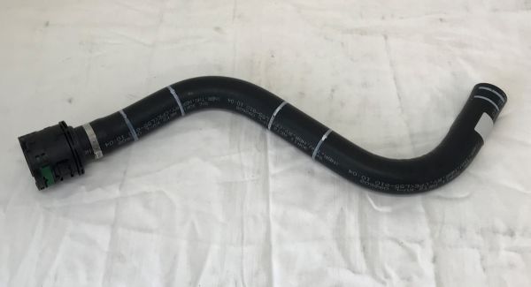 Inlet Hose from Union to Tank / Verbindungsschlauch Einfüllstutzen zu Kraftstofftank