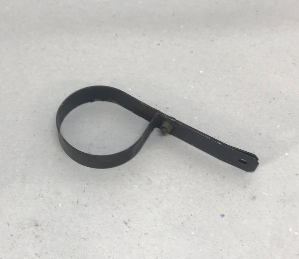Clamp for Air Tube / Befestigung für Luftzuführung