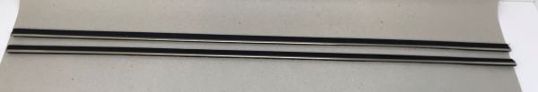 Ferrari Mondial - Scraper for inner Door Window Molding (pair) / Türschachtleiste innen (Paar)
