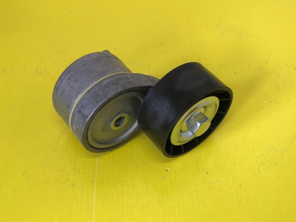 Belt Tensioner / Riemenspanner