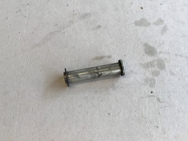Pivot for Front Hood Damper - long / Bolzen für Haubendämpfer - vorne lang