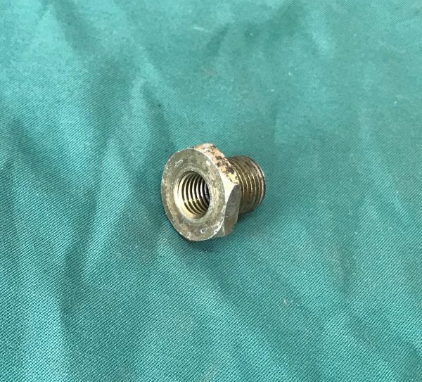 Fitting for Oil Pressure Sender / Stutzen für Öldruckschalter