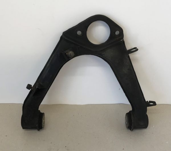 Front upper Lever left / Dreieckslenker vorne links oben