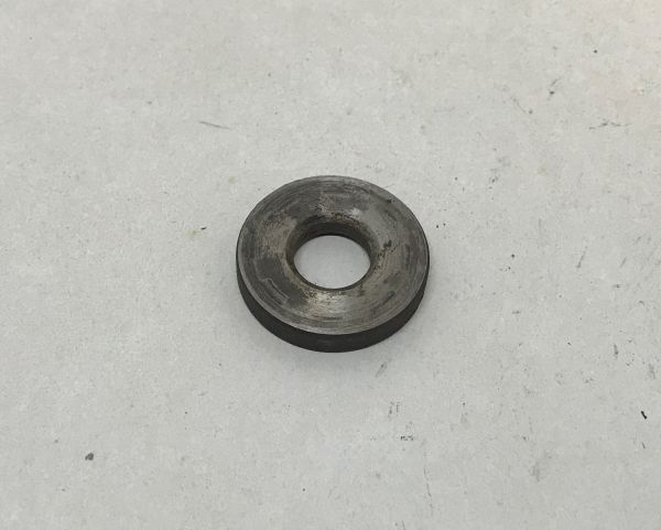 Shim for Crankshaft Pulley Bolt / Scheibe für Riemenscheibe auf Kurbelwelle