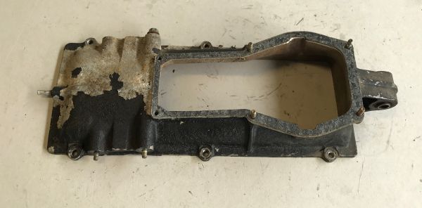Support for Metering Head - right / Träger für Mengenteiler - rechts