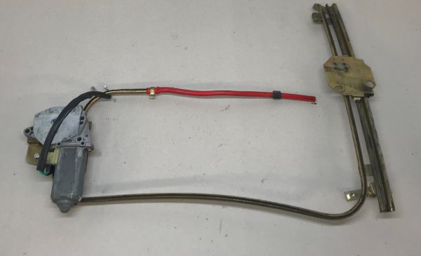 Left Door Window Lifter / Fensterheber Tür links