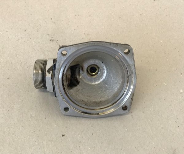 Oil Suction with Union / Öl-Ansaugung mit Anschluß