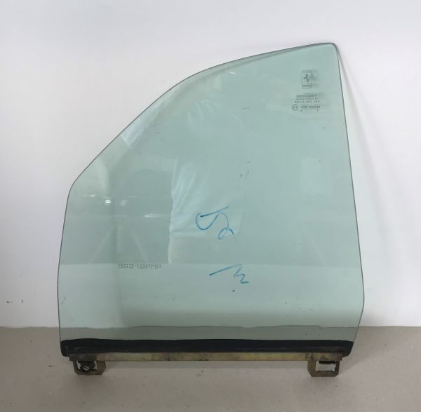 Rear Right Window / Fenster hinten rechts