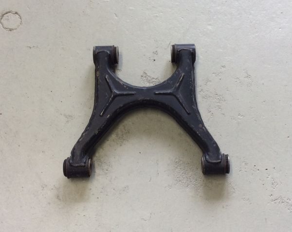 Rear Upper Lever / Hinterer Lenker oben
