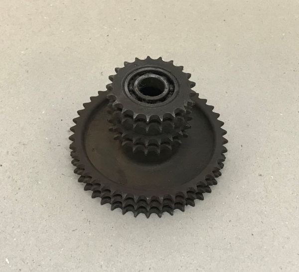 Main Gear for Timing Chain / Hauptantrieb Steuerkette
