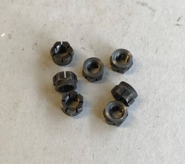 Nut for Stud at Connecting Rod / Mutter für Pleuelbolzen