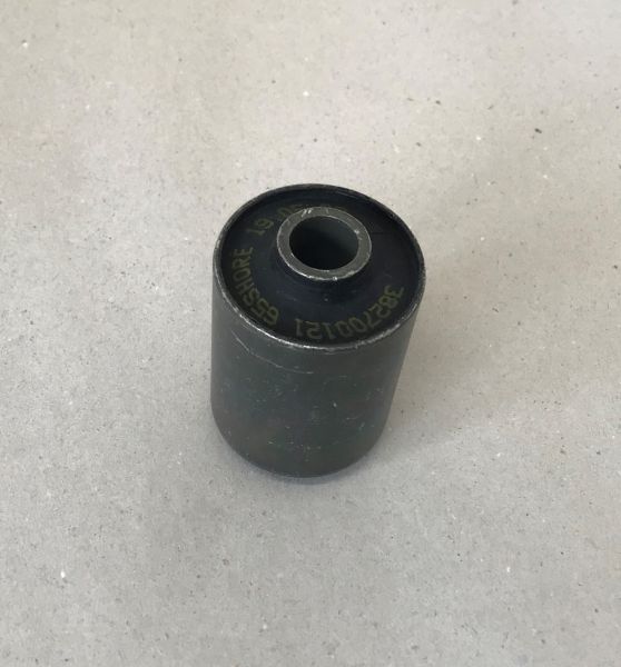 Flexible Block for rear Chassis / Gummimetall Lager für hinteren Hilfsrahmen