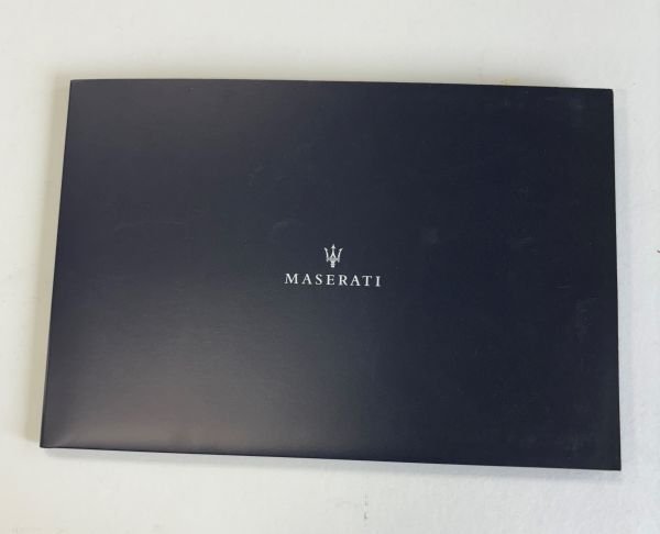 Maserati - Presentation Map / Werbemappe