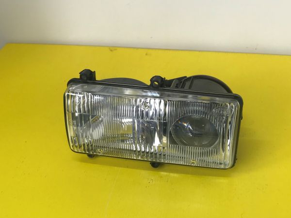 Headlight - right / Scheinwerfer - rechts