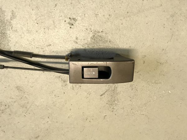 Inner Door Handle with links - left / Türöffner innen - links