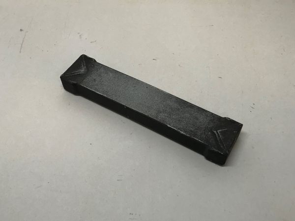 Support below Gearbox / Träger unter Getriebe