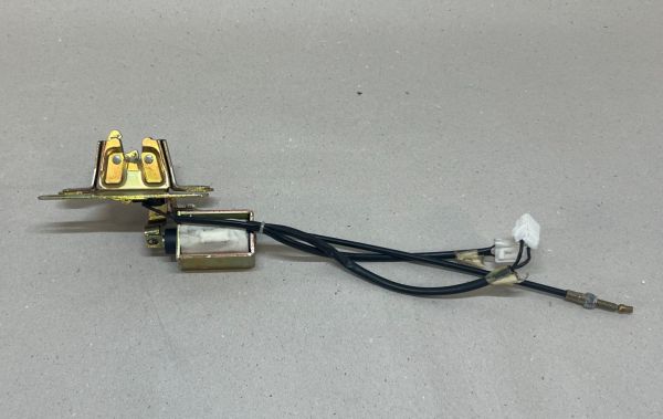 Maserati 4200 - Boot Lock / Kofferraum Schloss