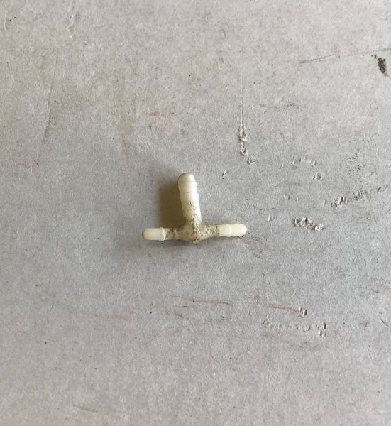 T-Link for Washerpipe / T-Stück für Scheibenwasch-Schlauch