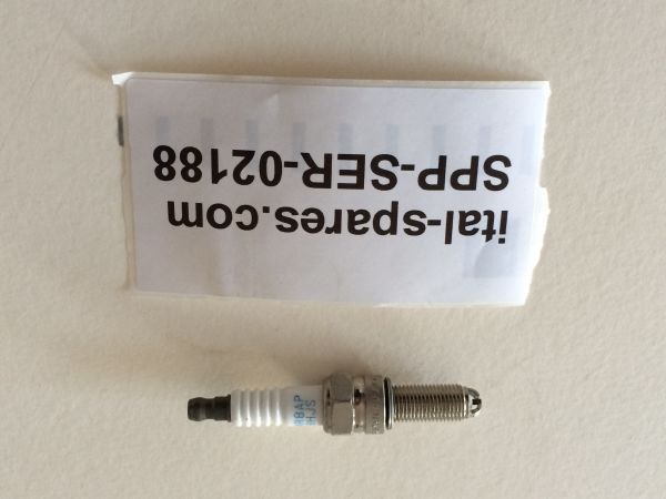 NGK - Spark Plug / Zündkerze
