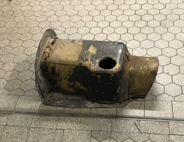 Transmission Cover Center Console / Getriebeabdeckung Mittelkonsole