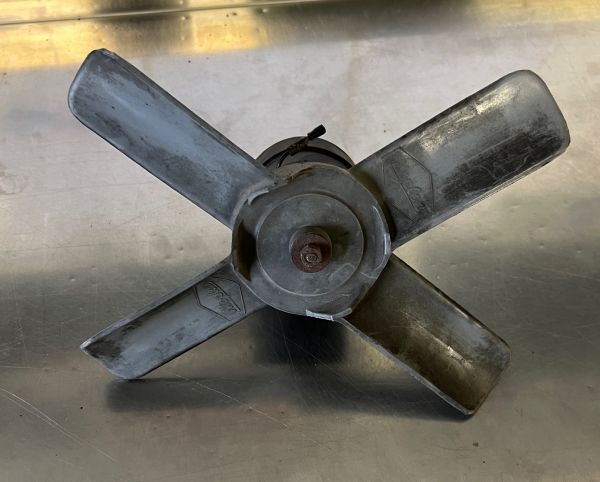 Fan Motor / Kühlerlüfter Motor