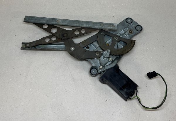 AUDI 100 - Windowregulator with Motor front left / Fensterheber mit Motor Vorne Links